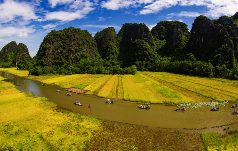 Draft Ninh Binh Private Day Trip: Tam Coc - Bich Dong - Thung Nham